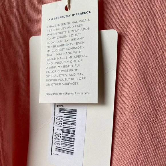 The Great U Neck T in size 1 (S) NWT 😍 - Picture 3 of 6